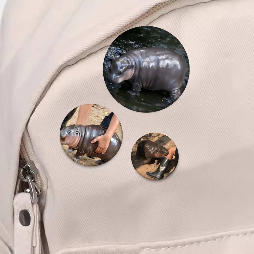 Baby Hippo Moo Deng Badge Tinp - Baby Clothing In Japan のレビューと価格